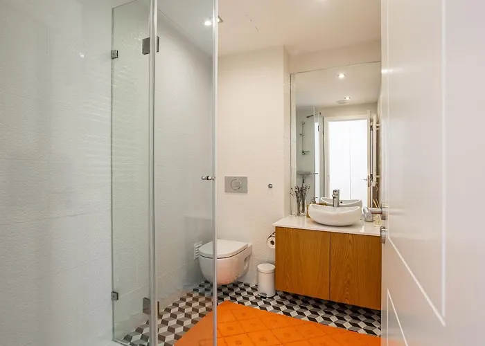 Apartmán Bright Tailor Made Flat With A View In Estrela *